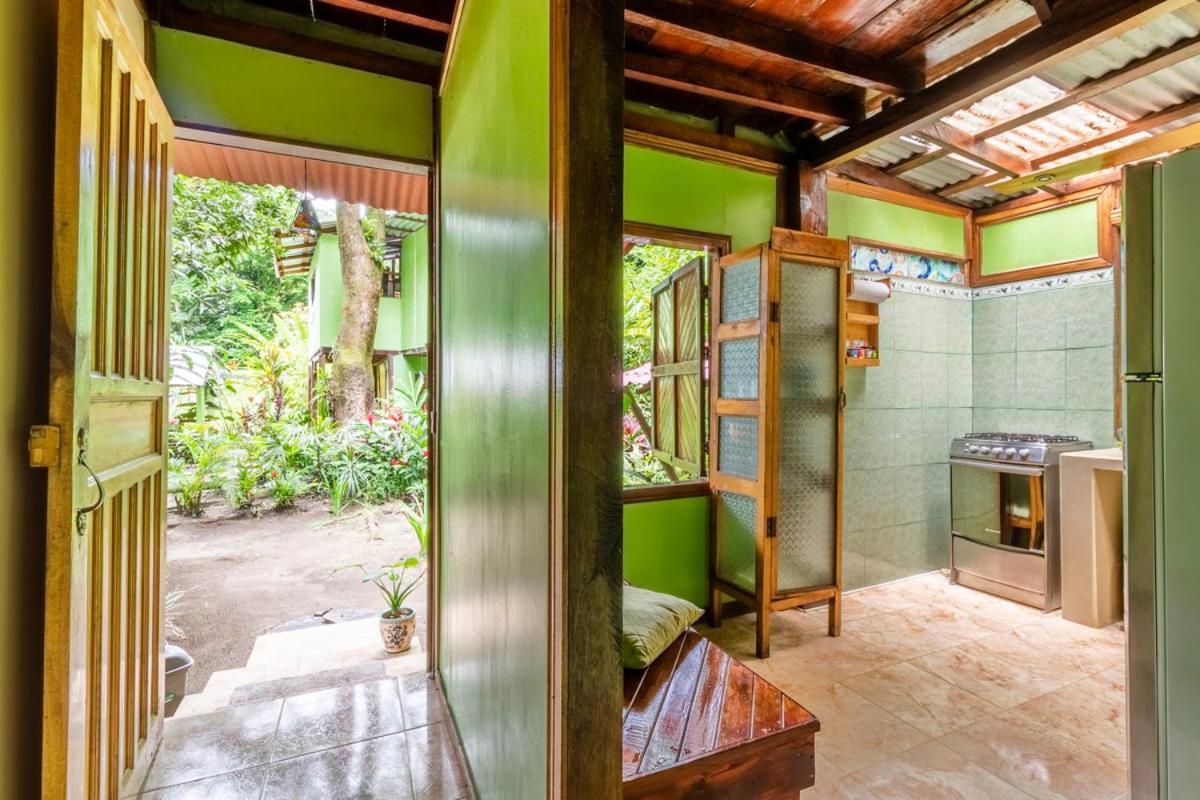 Casa Chilamates Tortuguero Exteriör bild